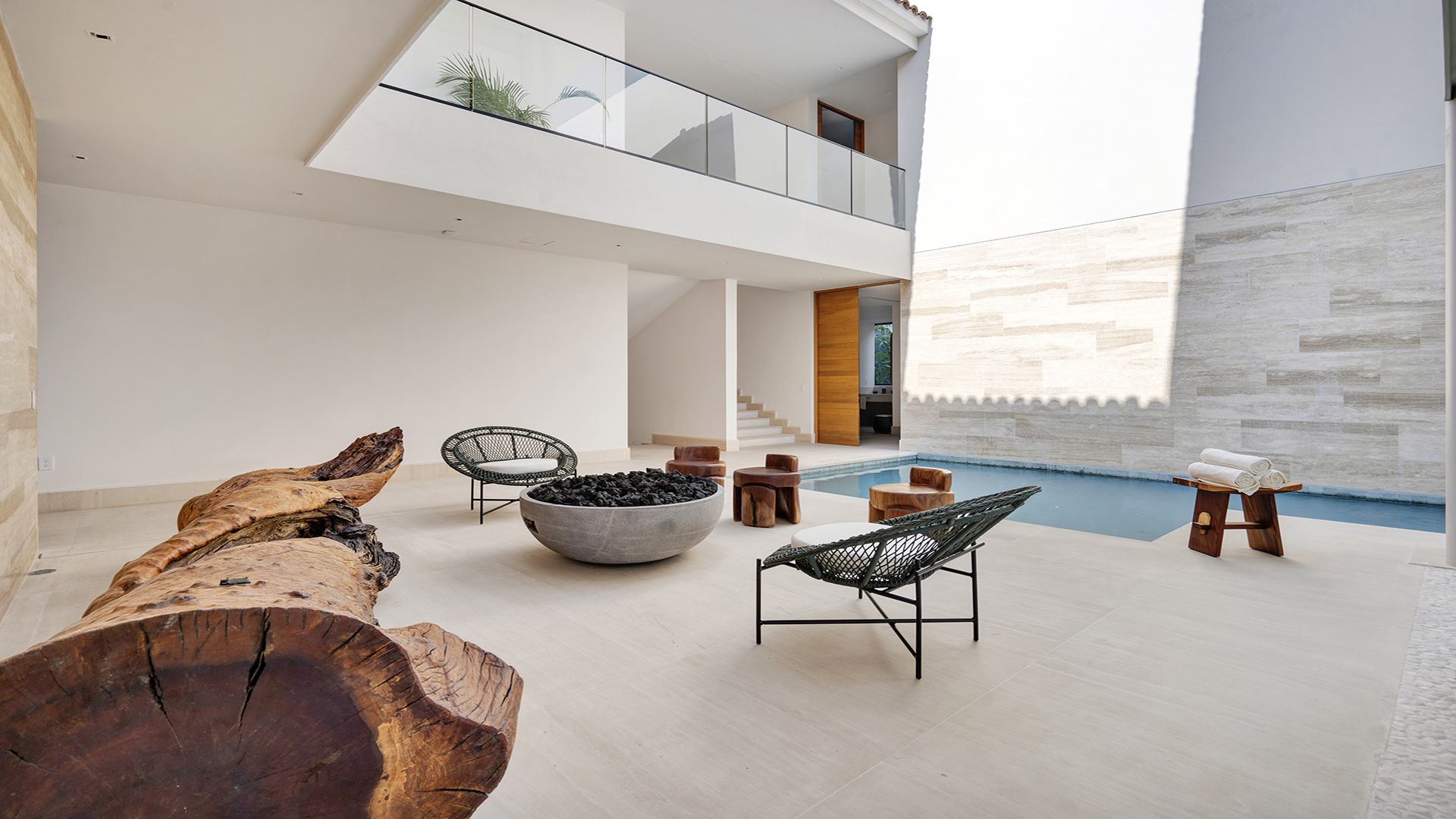 Luxury Rentals Punta Mita Ocean Front Iyari 2 -13.jpg